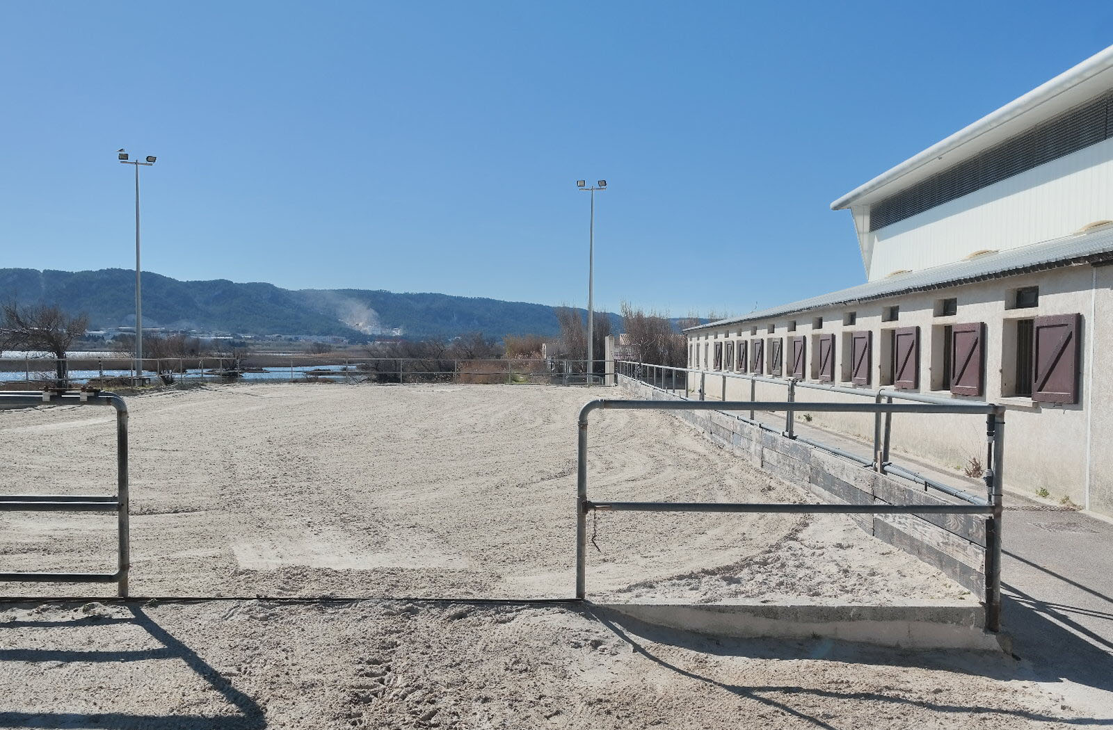 écurie du pandore châteauneuf-les-martigues
