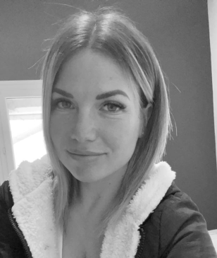 Coralie seller monitrice écurie du pandore